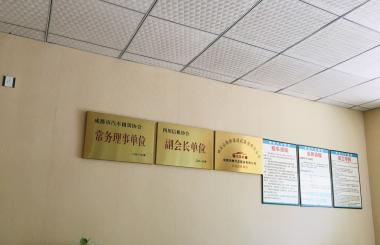 
        厦门租车免费送车上门普通轿车川藏线自驾普拉多，别克GL8，奔驰宝马奥迪，经济轿车长租短租奥迪、大众等车辆出租      